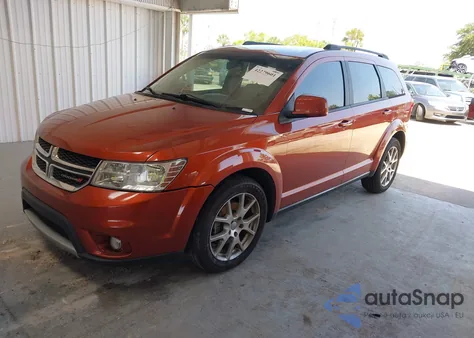 2013 Dodge Journey Sxt z USA, uszkodzony, nr VIN 3C4PDCBGXDT653460